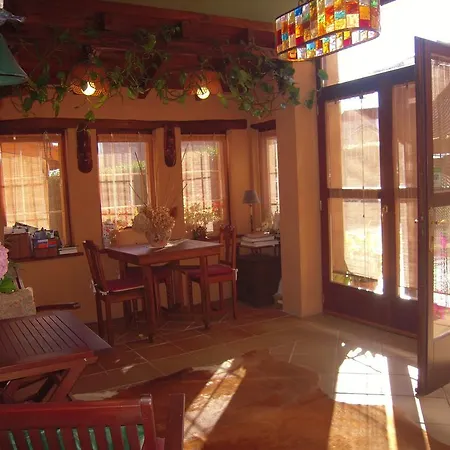 Hotel Rural Aguilar