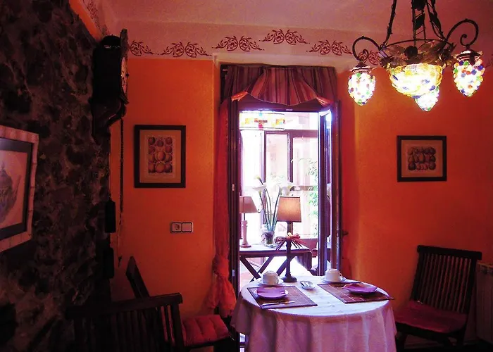 Rural Aguilar فندق 2*